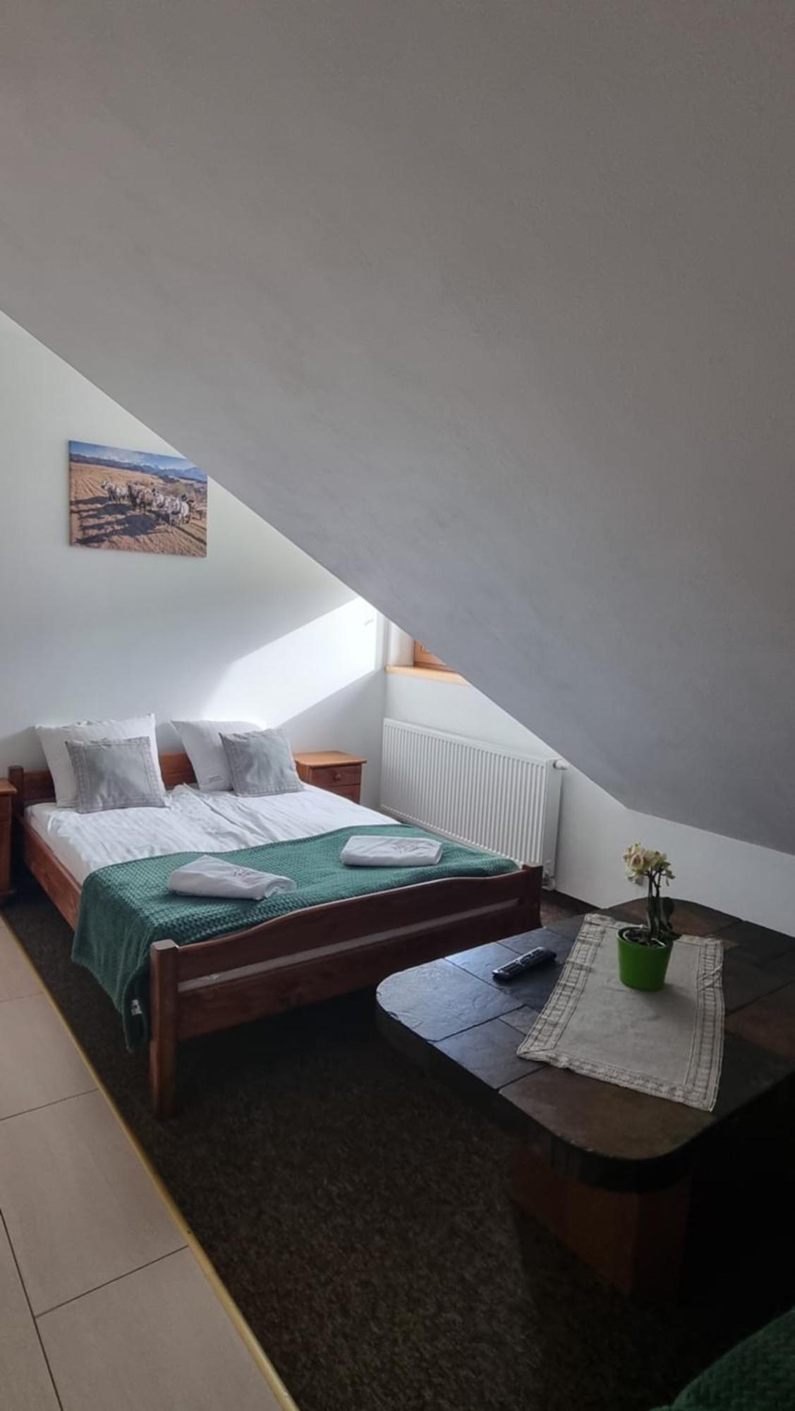 Nocleg ze śniadaniem Karczma Mikuda Zakopane